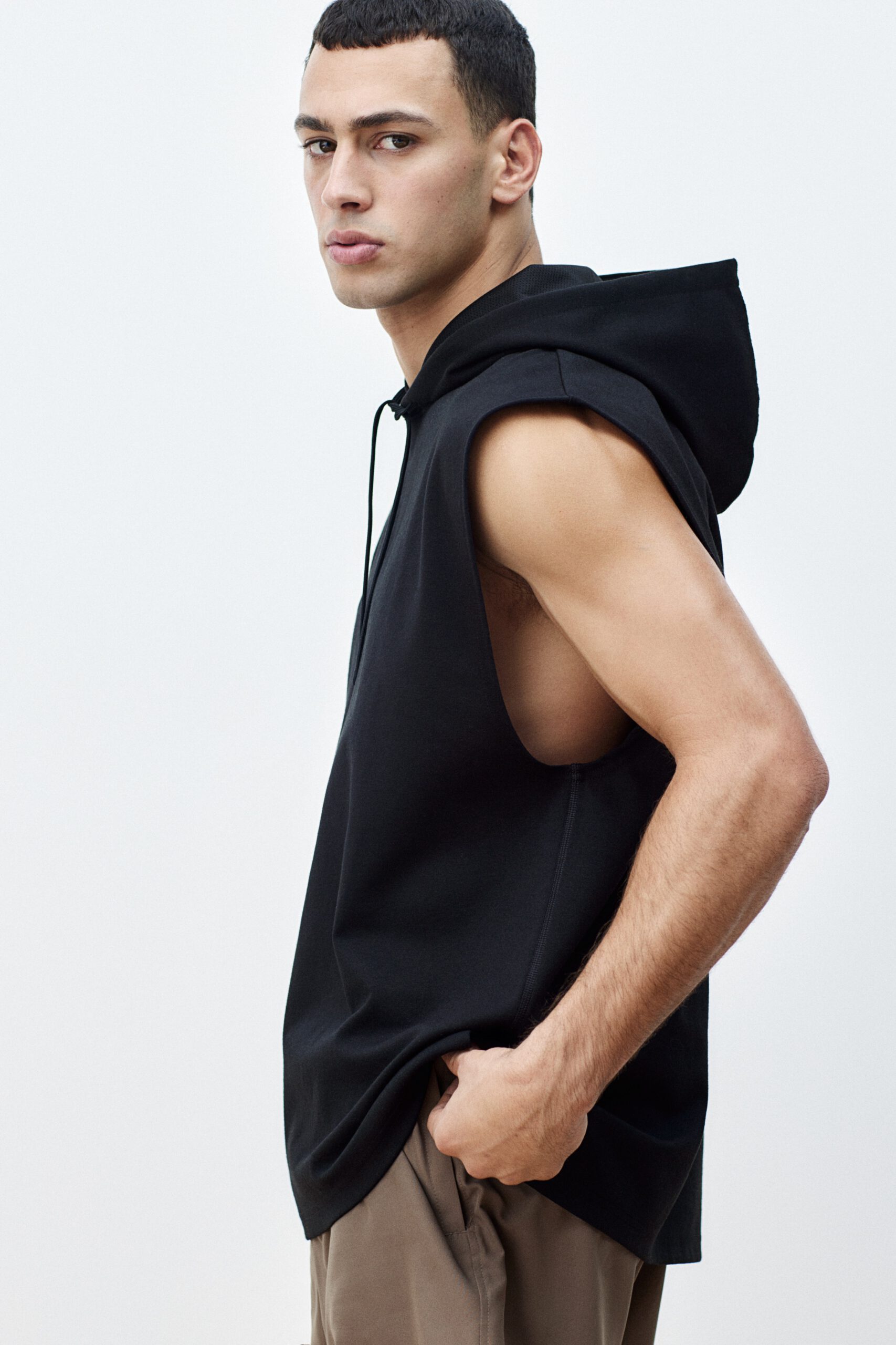 Sleeveless Activewear Hoodie With DryMove™