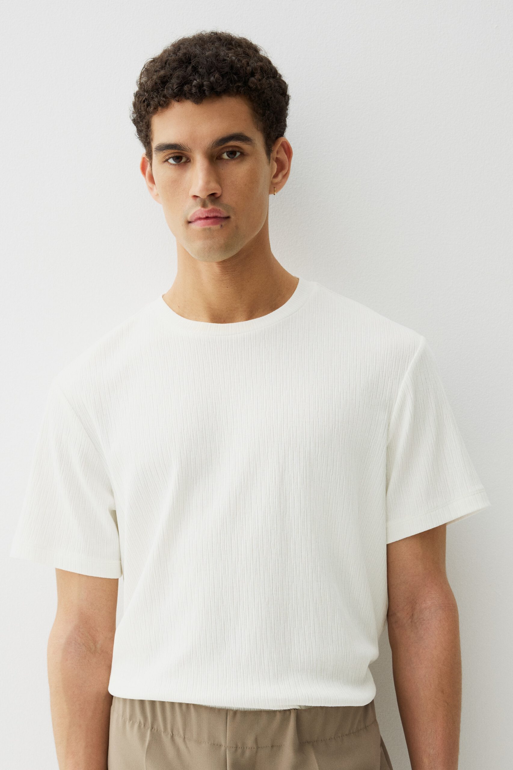 Regular Fit Textured Tee